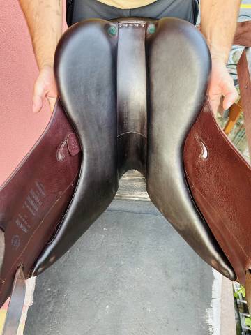 Sella da endurance Devoucoux  17" - 2024