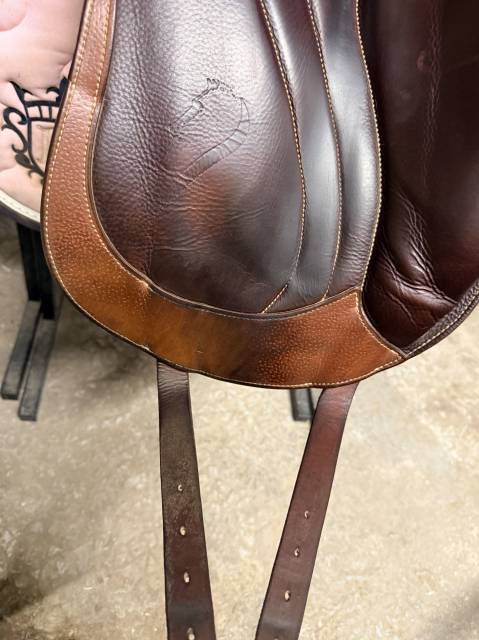 Sella da dressage Antar&egrave;s  17" - 2017