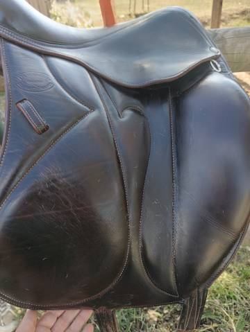 Sella da dressage Devoucoux  16.5" - 2006
