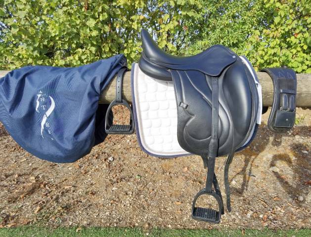 Sella da dressage Antar&egrave;s  17.5" - 2015