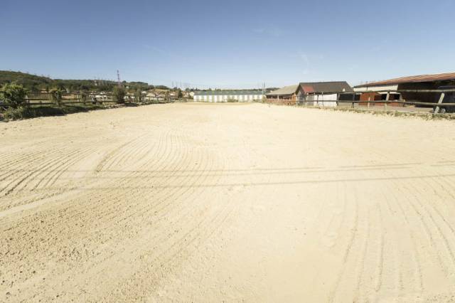 Scuderia per proprietari In vendita Essonne