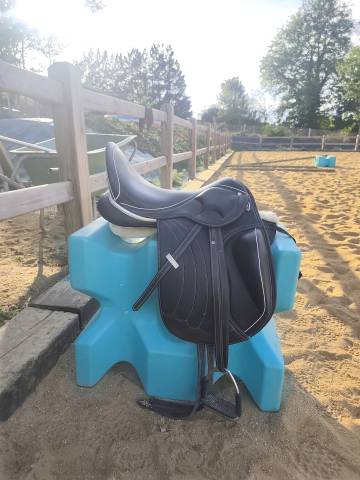 Sella da dressage   17.5" - 2024