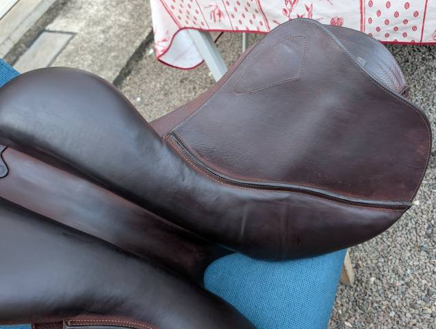 Sella mista CWD  17.5" - 2022