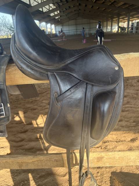 Sella da dressage CWD  17" - 2018
