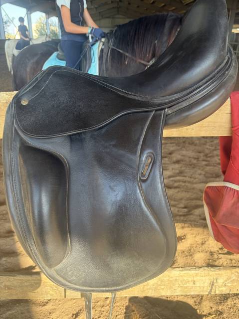 Sella da dressage CWD  17" - 2018