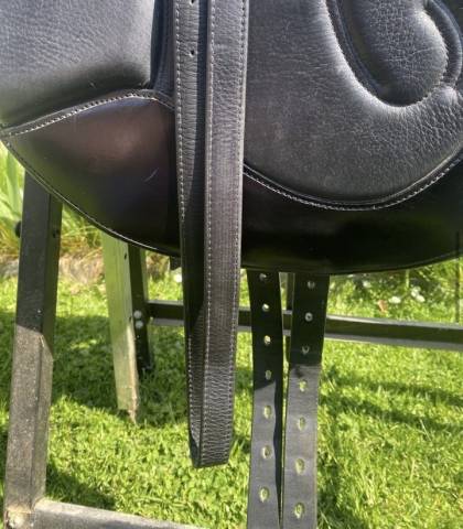 Sella da salto ostacoli Time Rider  17.5" - 2022