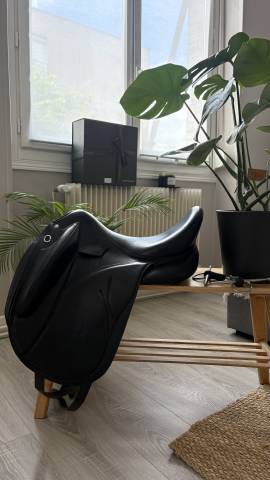 Sella da dressage Devoucoux  17.5" - 2022