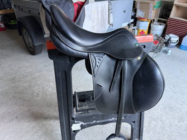 Sella mista Prestige Italia  17.5" - 2022
