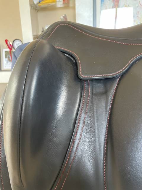 Sella da dressage Antar&egrave;s  17" - 2024