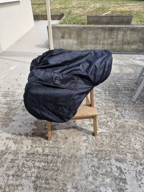 Sella da salto ostacoli Meyer  18" - 2024