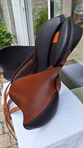 Sella da endurance Gaston Mercier MUSE 17.5" - 2022