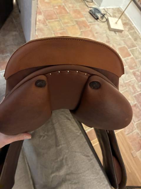Sella da salto ostacoli Butet  17.5" - 2020