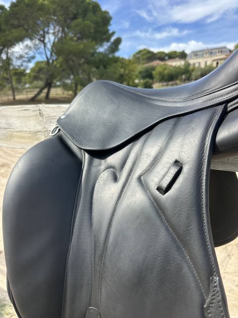 Sella da dressage Devoucoux  17.5" - 2017