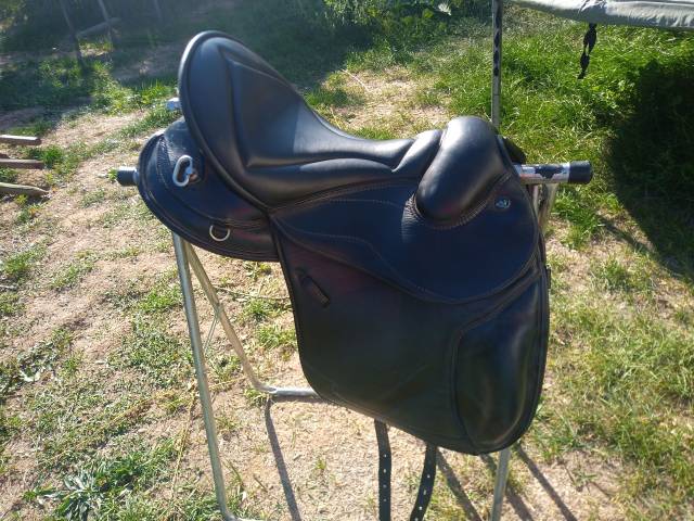 Sella da trekking Prestige Italia  17" - 2013