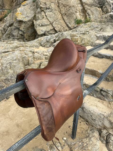 Sella da trekking Forestier Trec 17" - 2000