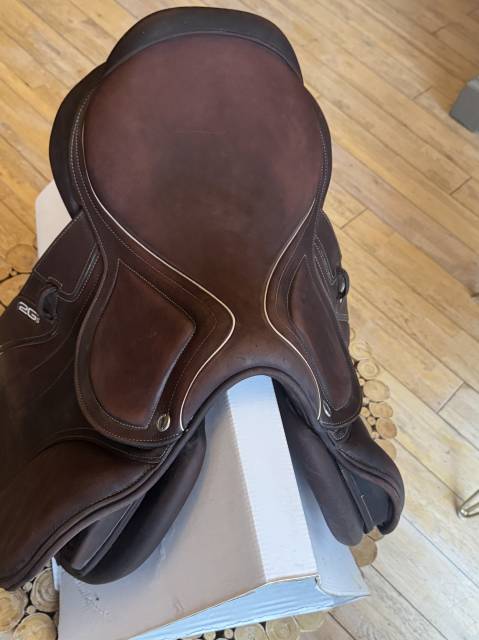 Sella da salto ostacoli CWD  16.5" - 2018