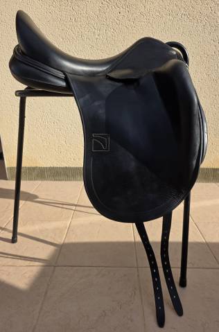 Sella da dressage Childeric  17.5" - 2023