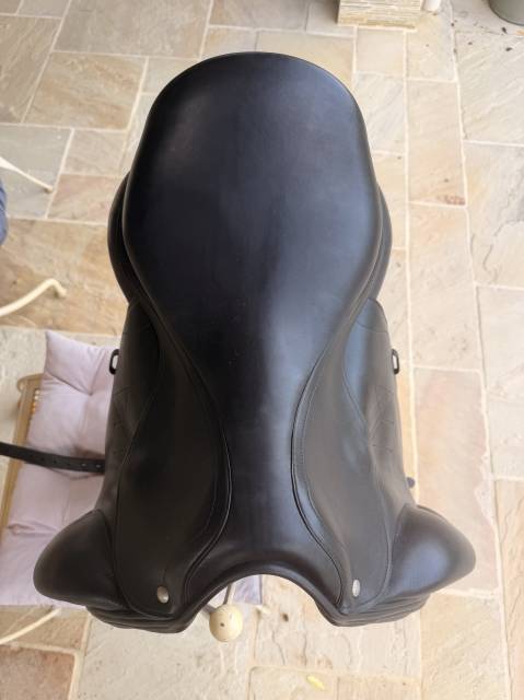 Sella da dressage Meyer  17" - 2014