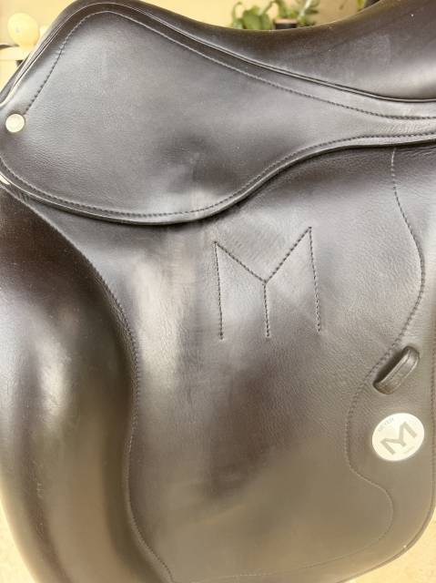 Sella da dressage Meyer  17" - 2014