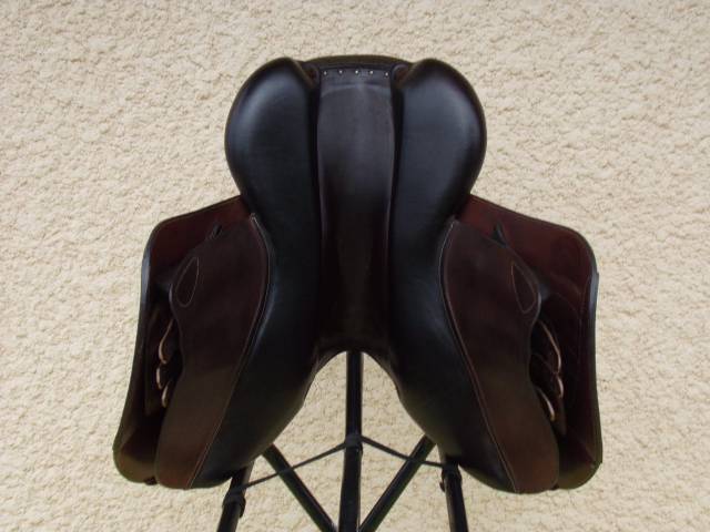 Sella da salto ostacoli Forestier  17" - 2021