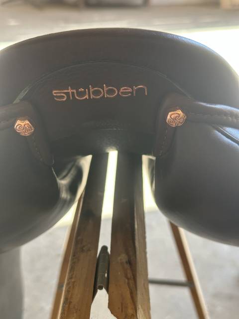 Sella da salto ostacoli Stubben  16.5" - 2024