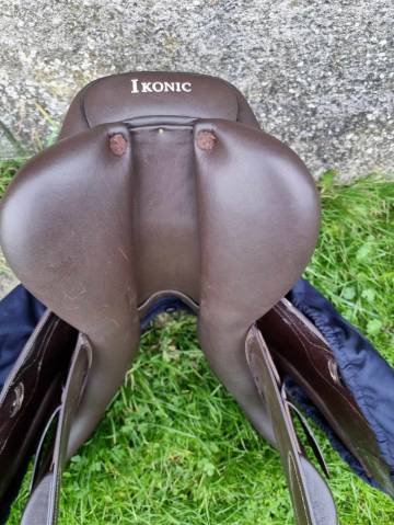 Sella mista Ikonic selle mixte &eacute;volution 17" - 2023