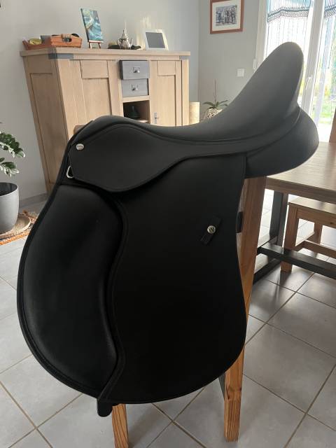 Sella mista Wintec  17" - 2023