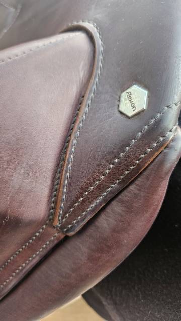 Sella da dressage  S-DRESS 17.5" - 2023