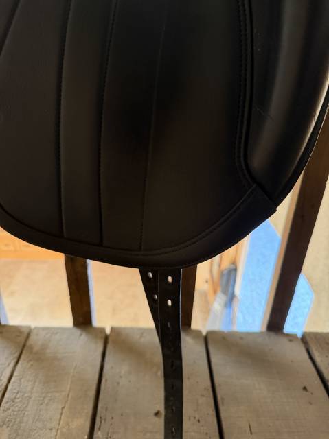 Sella da dressage Equipe  17.5" - 2022