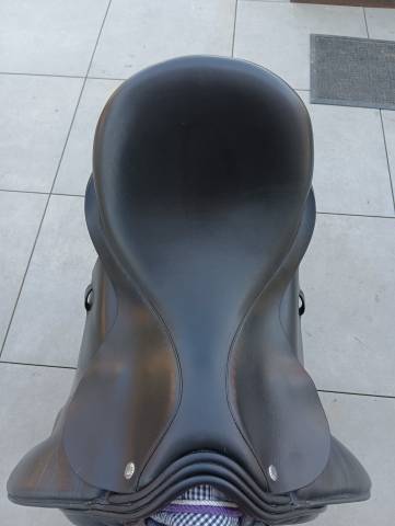Sella da dressage  Frank Baines Elegance 18" - 2019
