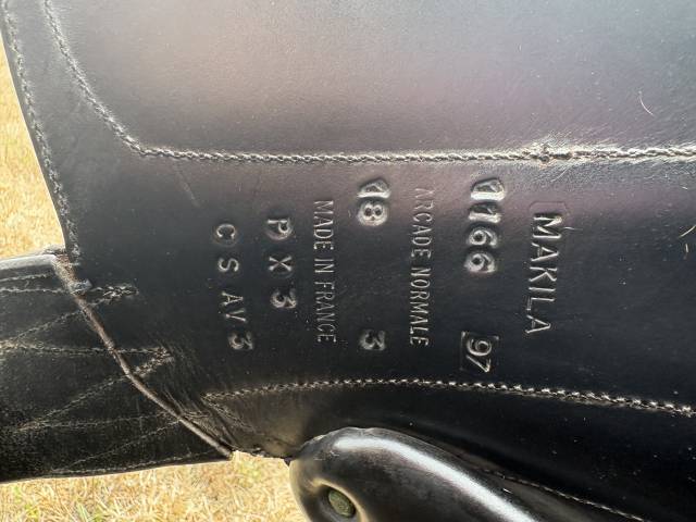 Sella da dressage Devoucoux Makila  18" - 2016