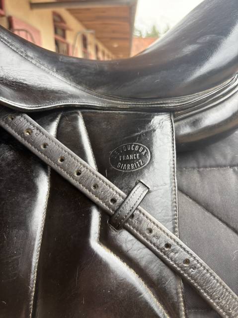 Sella da dressage Devoucoux Makila  18" - 2016