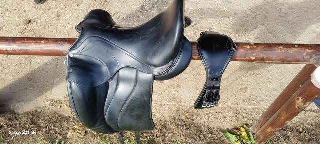 Sella da dressage Antar&egrave;s  17.5" - 2020