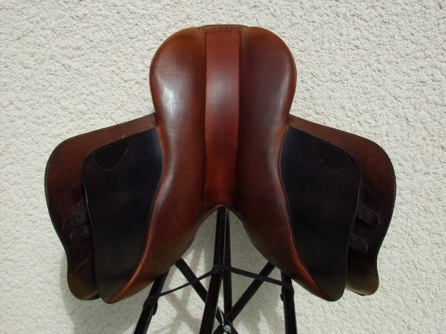 Sella da salto ostacoli Butet  17.5" - 2013