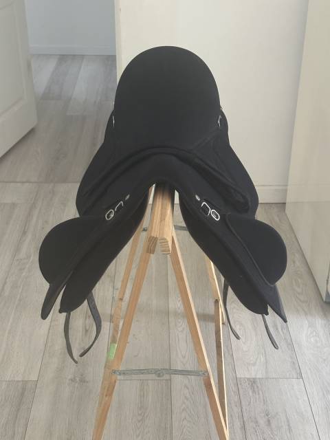 Sella da endurance Wintec  17.5" - 2025