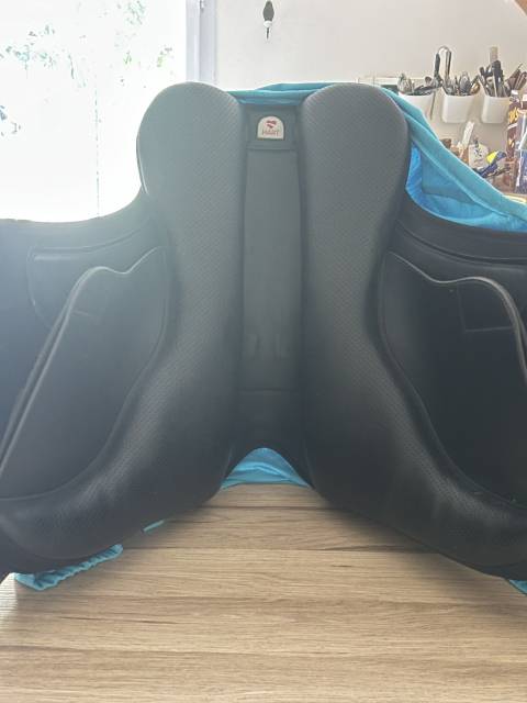 Sella da endurance Wintec  17.5" - 2025