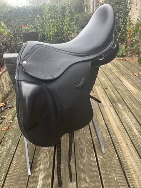 Sella da endurance   17.5" - 2024