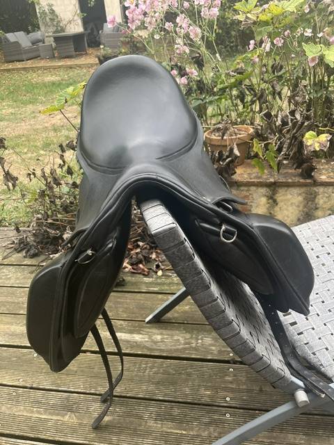 Sella da endurance   17.5" - 2024