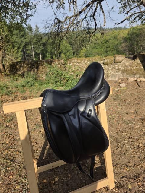 Sella da dressage Devoucoux  17.5" - 2016