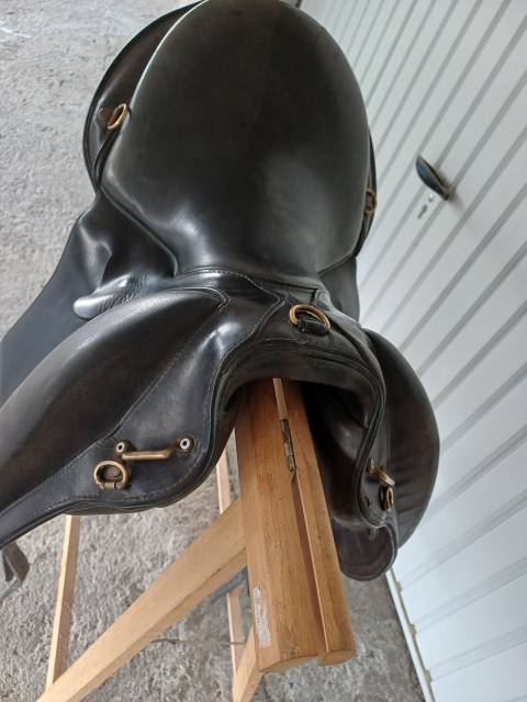 Sella da dressage Gaston Mercier  17" - 2016