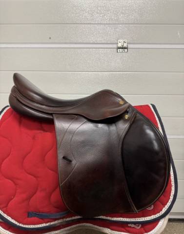 Sella da salto ostacoli Prestige Italia  17" - 2018