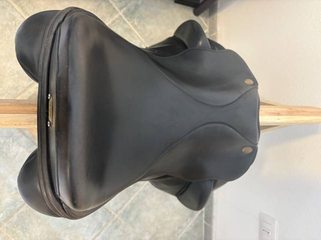 Sella da dressage Fairfax  17" - 2015