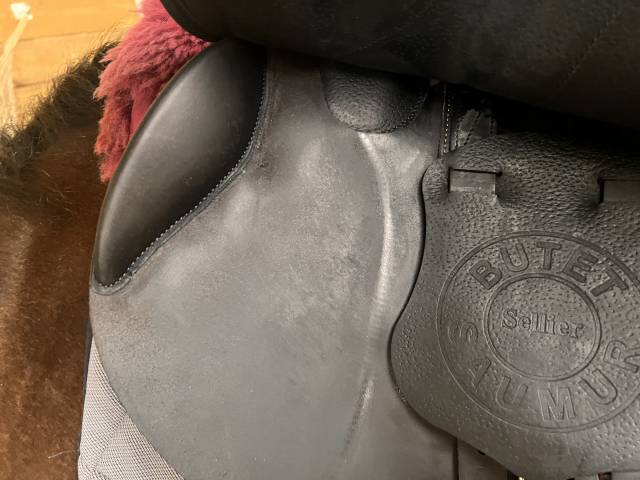 Sella da salto ostacoli Butet  17.5" - 2024
