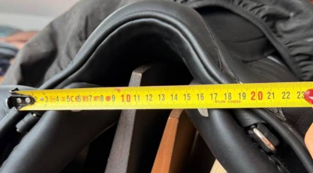 Sella da dressage  Okles 16" - 2019