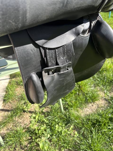Sella da salto ostacoli Prestige Italia Paris Classic 17" - 2020