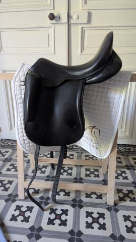 Sella da dressage Aulion  17.5" - 2019