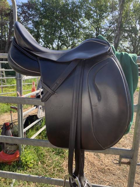 Sella da dressage Sommer  17.5" - 2019