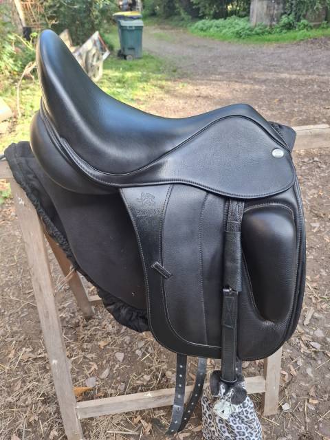 Sella da dressage Fairfax Deluxe low wither 17.5" - 2026
