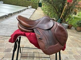 Sella da salto ostacoli CWD  16.5" - 2014