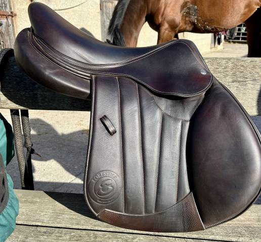 Sella da salto ostacoli Forestier  17.5" - 2024